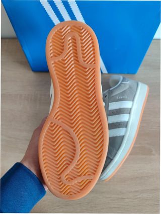Adidas Campus 00s Talla 42 Gris/Blanco