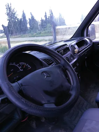 Mercedes-Benz Sprinter 2003