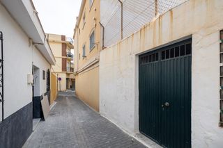 EDIFICIO EN VENTA EN EL CENTRO DE MOTRIL
