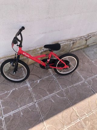 Bicicleta infantil 16” Btwin roja