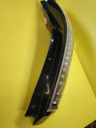 PILOTO TRASERO IZQUIERDO MITSUBISHI GRANDIS