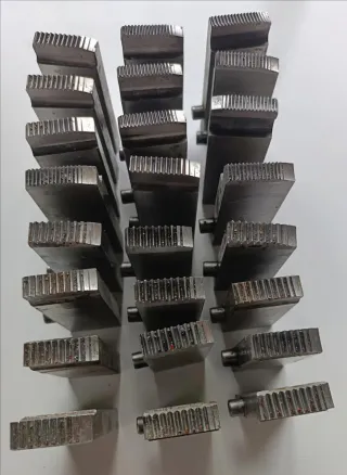 Terraja SUPER-EGO 2"+Mordaza+6 Juegos peines 24und