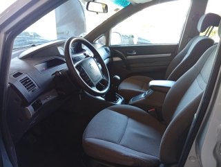 SsangYong Rodius 2013
