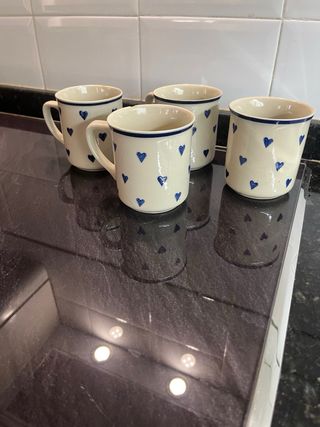 Set di tazze in ceramica