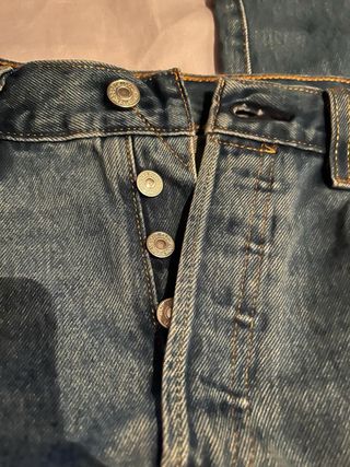 Pantalón Levi's 501 W32 L34 sin etiqueta sin uso