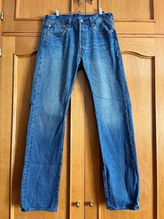 Pantalón Levi's 501 W32 L34 sin etiqueta sin uso