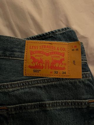 Pantalón Levi's 501 W32 L34 sin etiqueta sin uso
