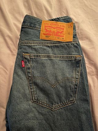 Pantalón Levi's 501 W32 L34 sin etiqueta sin uso