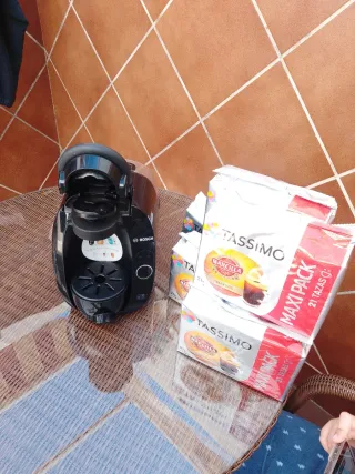 Cafetera Bosch Tassimo y cápsulas Marcilla