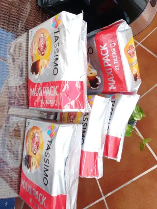 Cafetera Bosch Tassimo y cápsulas Marcilla