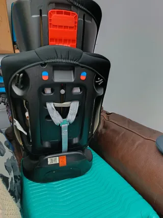 Silla coche Babyauto Negra