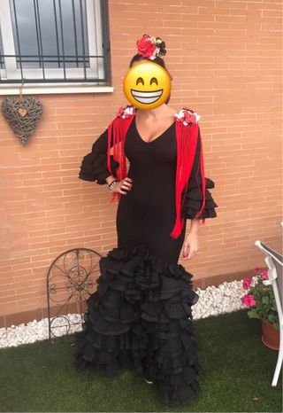 Hombreras Flamenca Flecos Flores Rojas