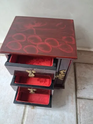 Portagioie cinese vintage legno e ottone