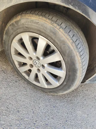 Llantas con neumáticos 215/55R16 93V Headking