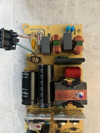 Fuente Alimentación PS4 ADP240CR Sony