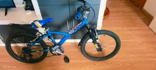 Bicicleta infantil azul Btwin