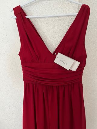 Vestido largo burdeos para eventos