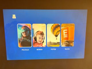 Proyector Portátil RD882 LCD