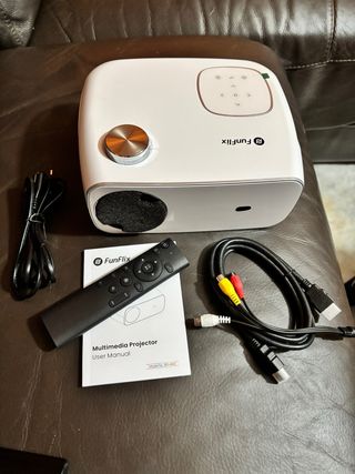 Proyector Portátil RD882 LCD