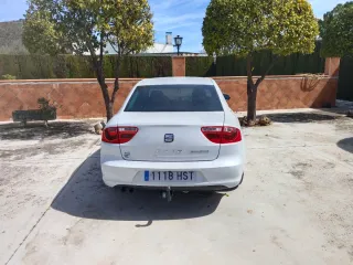 SEAT Exeo 2013