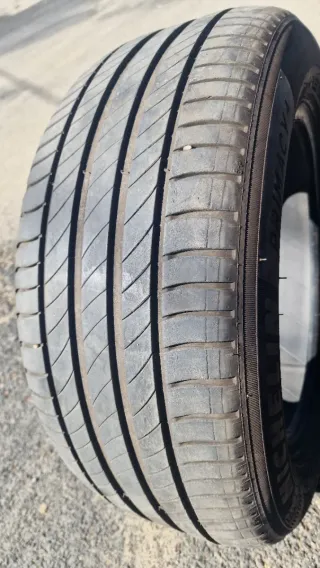 Neumáticos 225/55/16