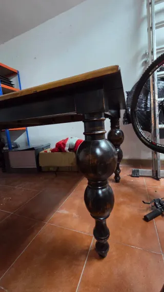 Mesa de comedor madera + 8 sillas