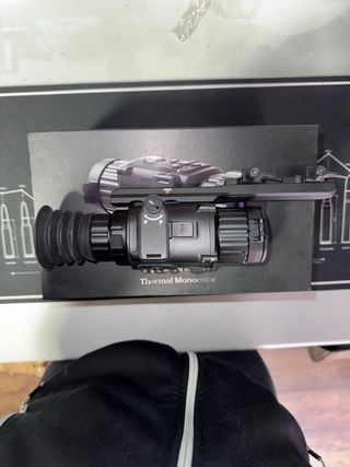 Clip-on Térmico Hikmicro Thunder TH35C