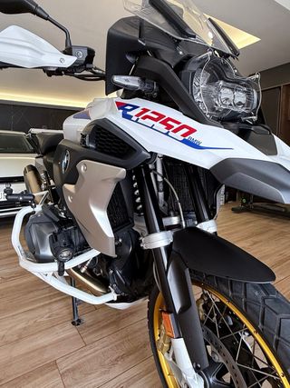 BMW GS 1250 Rally 2022 Blanca