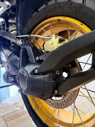 BMW GS 1250 Rally 2022 Blanca