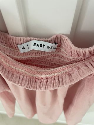 Top rosa palo escotado