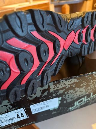 Botas joluvi trekking forest T.44
