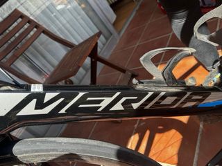 Bicicleta carretera Merida Reacto Negra y Azul