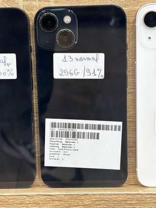 iPhone 13