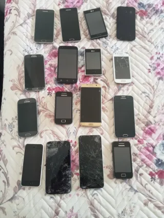 Se vende lotes de teléfono