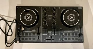 Mesa de mezclas Pioneer DDJ-200