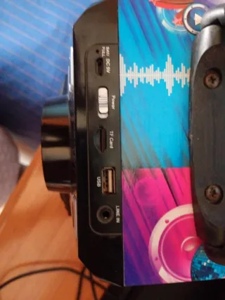 Altavoz Portátil Multicolor con Antena