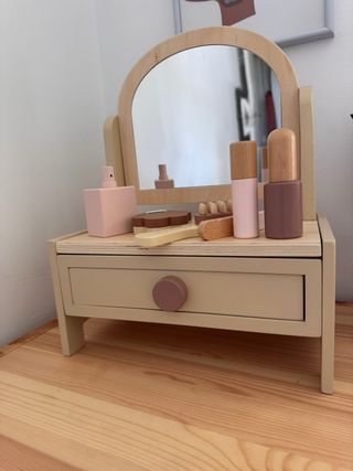 Tocador de madera infantil