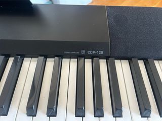 Piano Casio Digital CDP-120