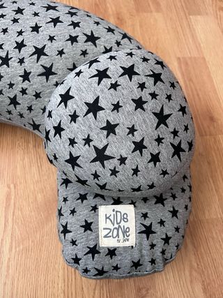 Cojín de lactancia Jane Maternity estrellas