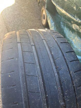 Neumático Kumho 255/35/19