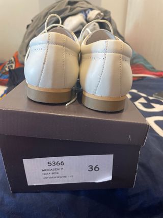 Zapatos de comunión blancos para niño