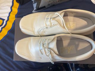 Zapatos de comunión blancos para niño