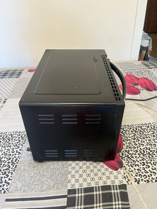 Horno Eléctrico Negro 23L
