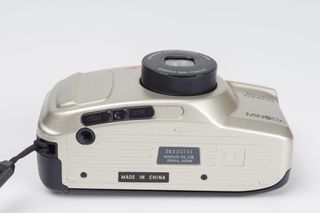 Minolta Riva Zoom 70 Cámara 35mm