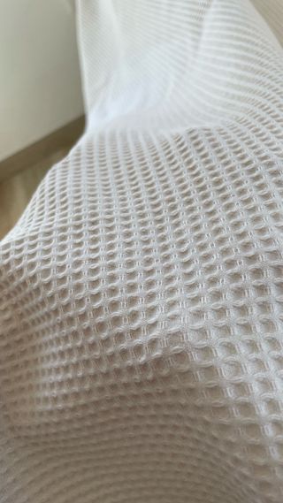 Colcha de verano con cojín a juego.