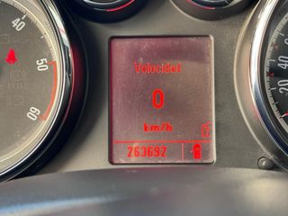 Opel Astra J (también se escuchan ofertas)