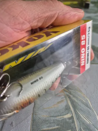Señuelo Yokozuna Nino 85 Flotante