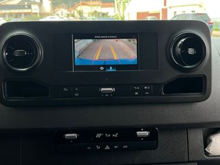 Mercedes Sprinter 2020 L3H2 Larga Largo 314 143cv