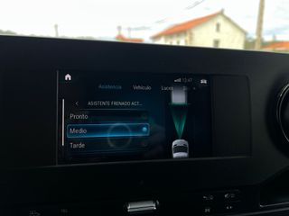 Mercedes Sprinter 2020 L3H2 Larga Largo 314 143cv