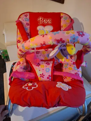 Hamaca para bebé con diseño de flores y abejas